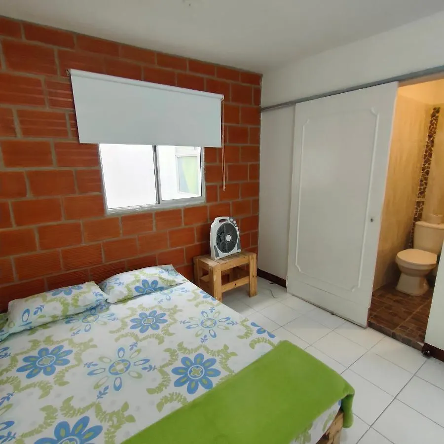 Hostal Rich Medellin 0*,  Colombia