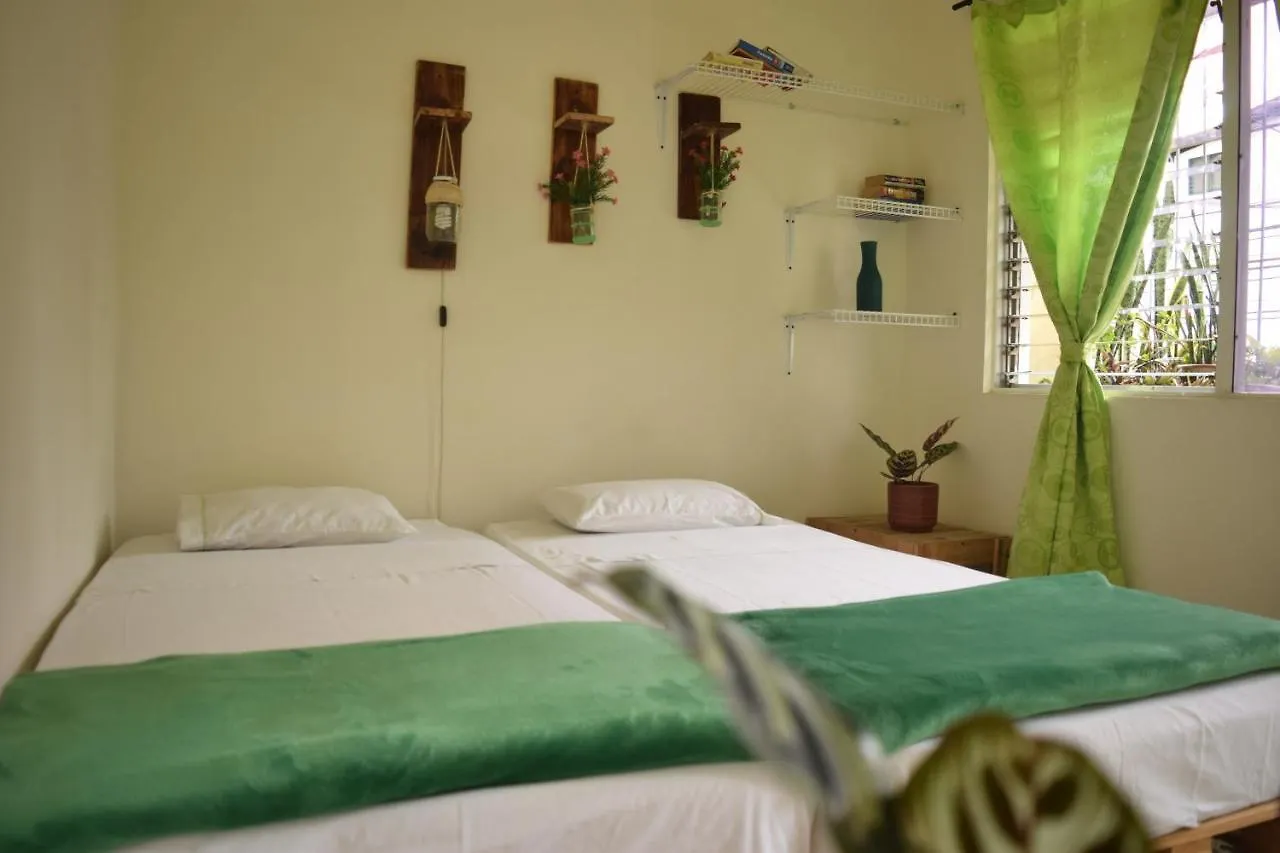Hostal Rich Medellin 0*,  Colombia