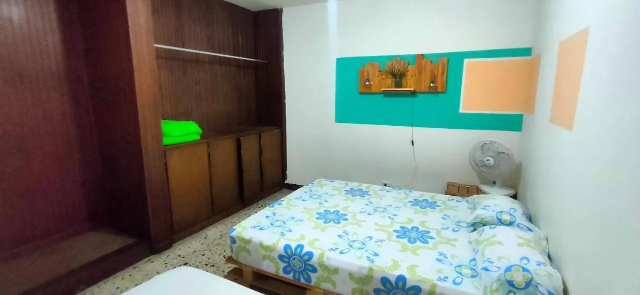 Хостел Hostal Rich Медельин